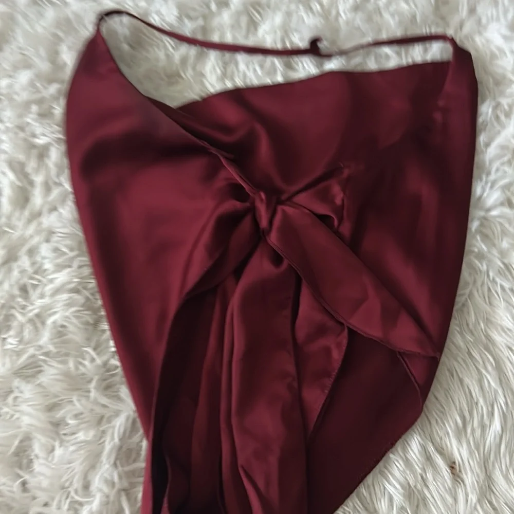 Size small - Picture 2 of 2